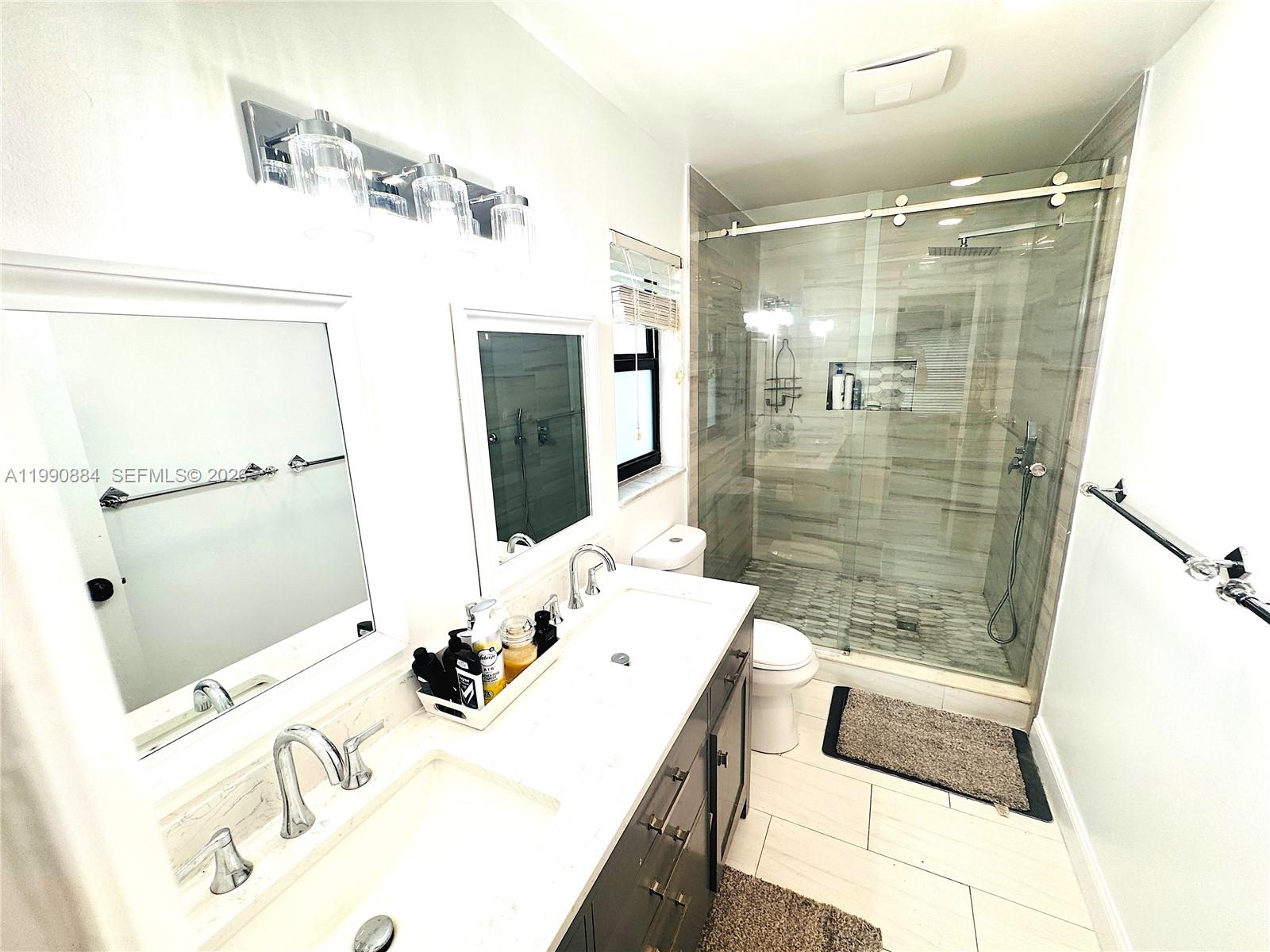 4905 Bayberry Ln, Tamarac FL 33319