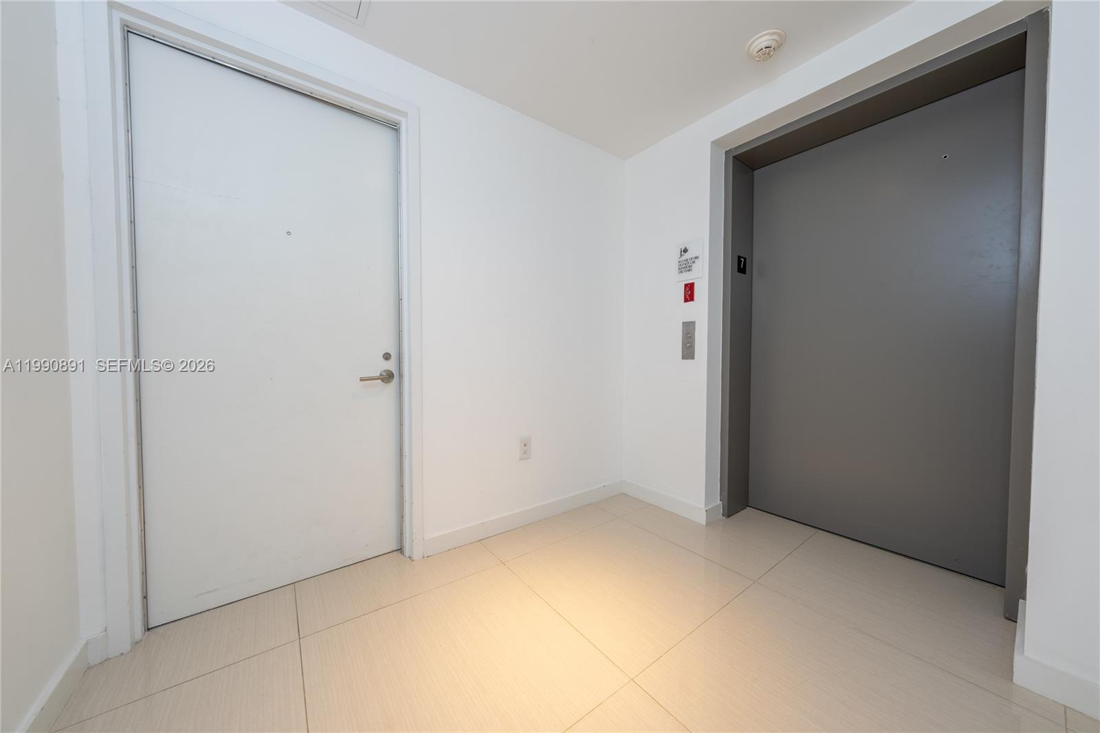 460 NE 28th St #707, Miami FL 33137