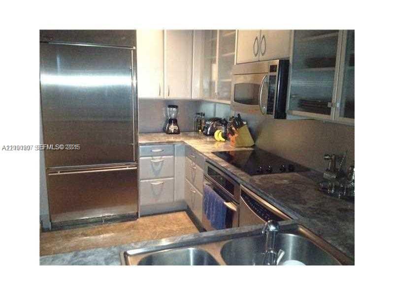540 West Ave #1013, Miami Beach FL 33139