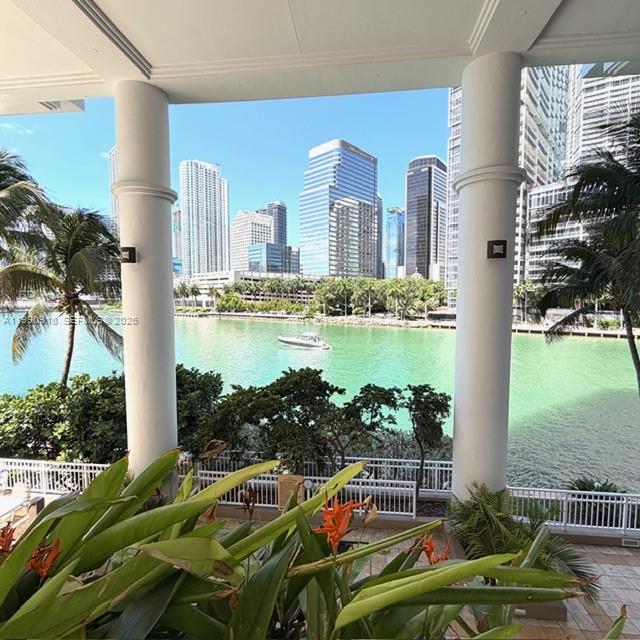 801 Brickell Key Blvd #3008, Miami FL 33131
