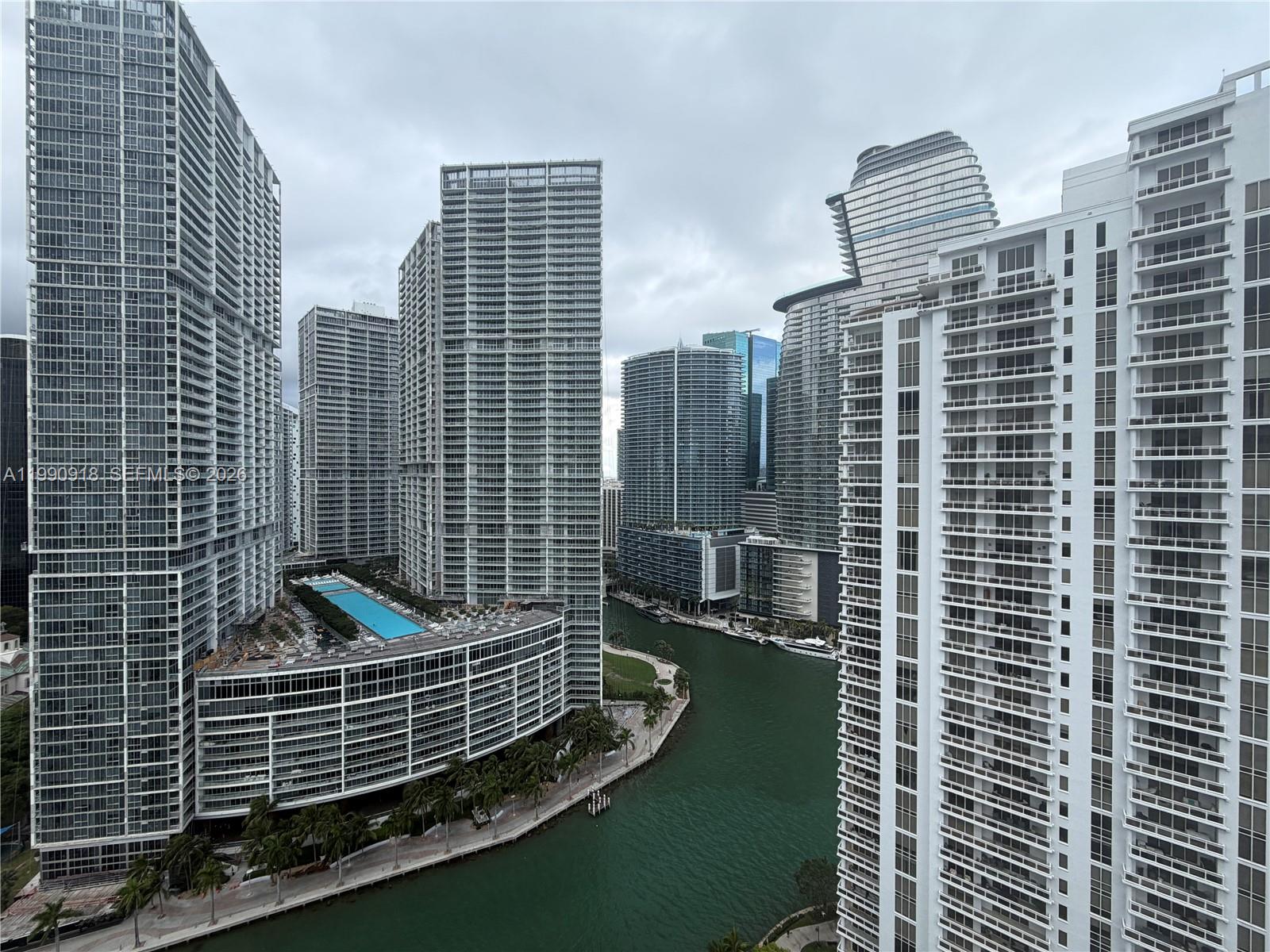 801 Brickell Key Blvd #3008, Miami FL 33131