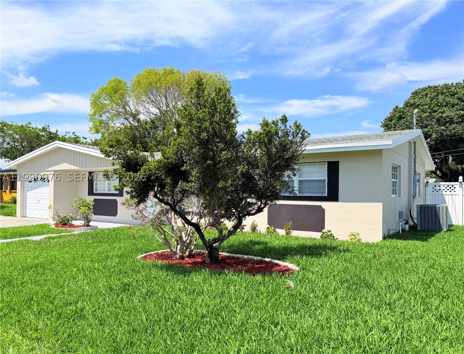 4731 NW 11th St, Lauderhill FL 33313
