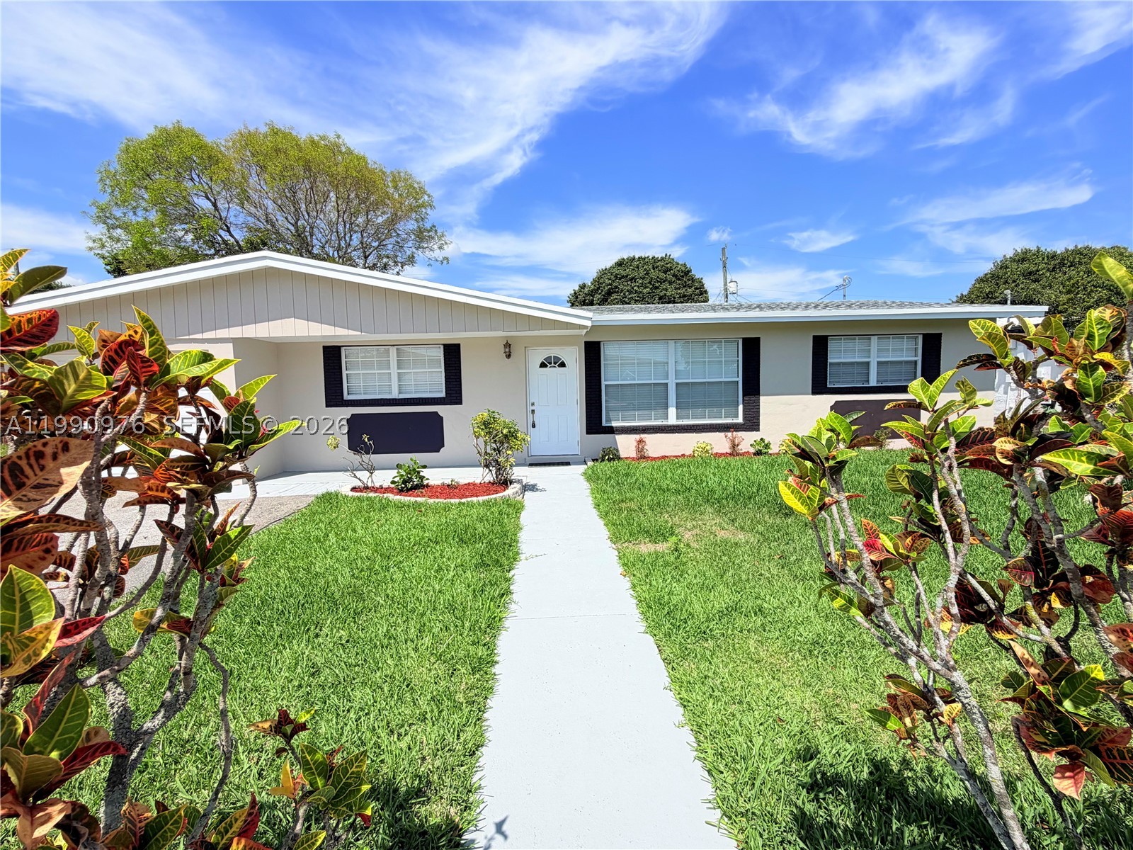 4731 NW 11th St, Lauderhill FL 33313