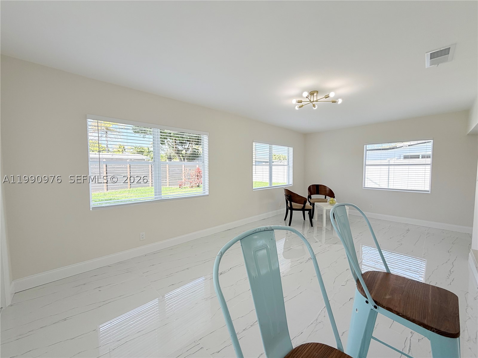 4731 NW 11th St, Lauderhill FL 33313