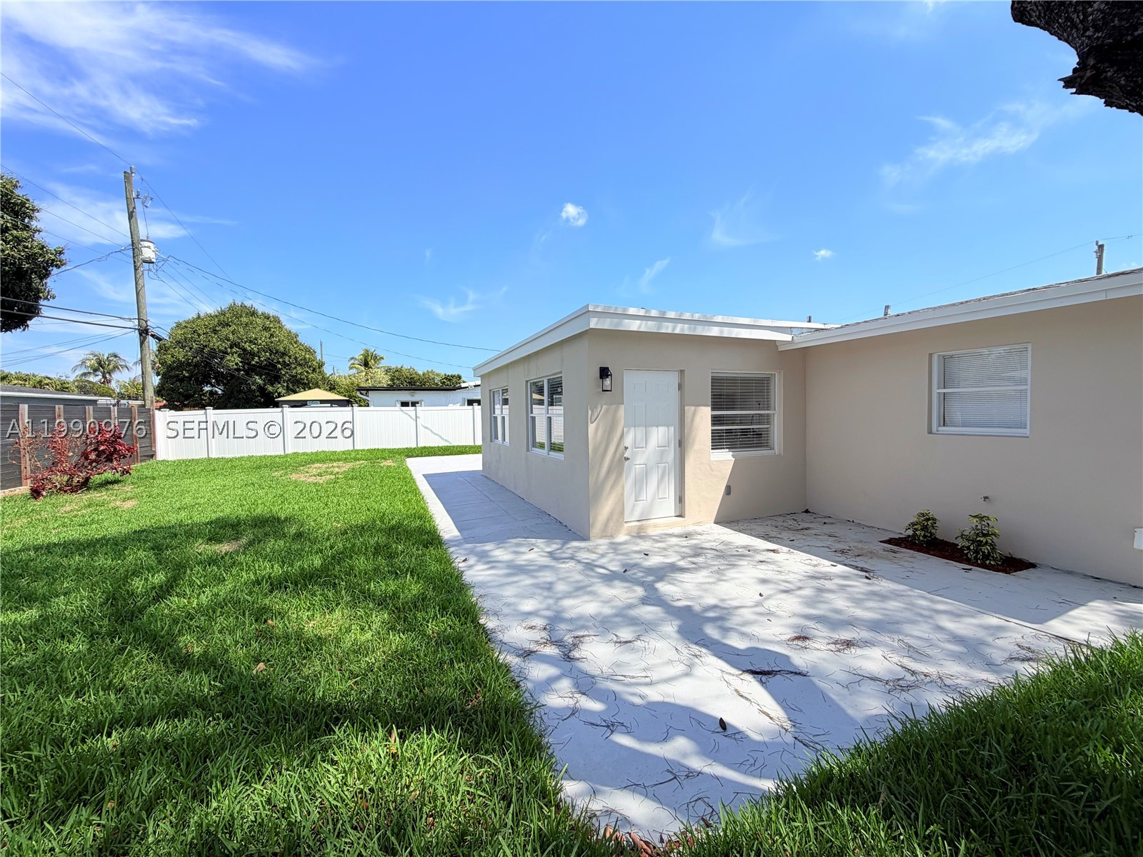 4731 NW 11th St, Lauderhill FL 33313