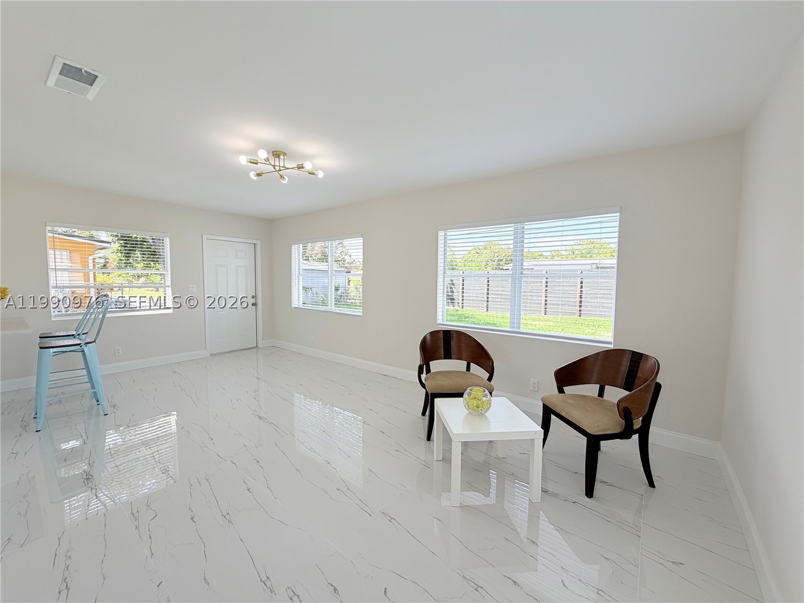 4731 NW 11th St, Lauderhill FL 33313