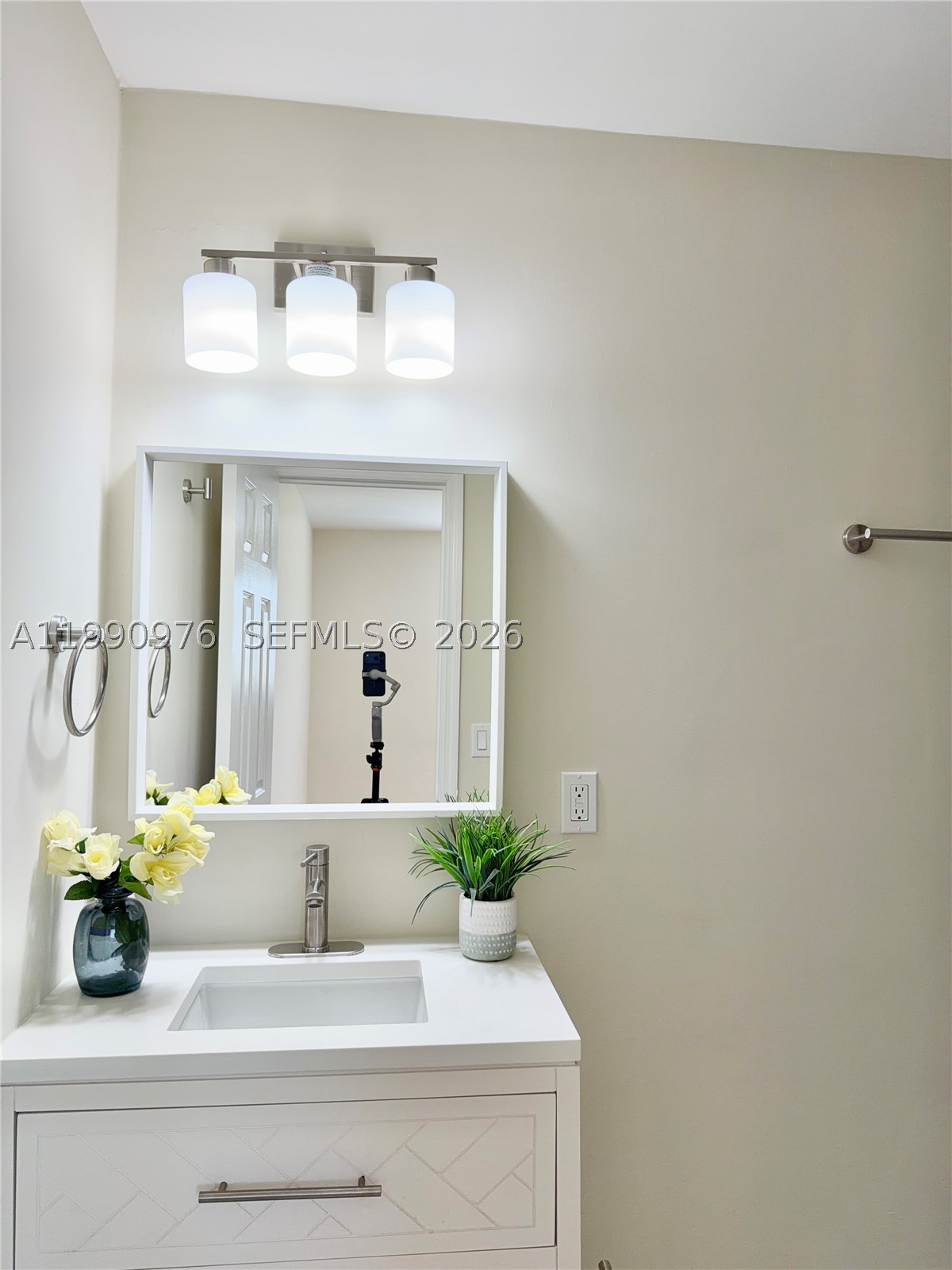 4731 NW 11th St, Lauderhill FL 33313