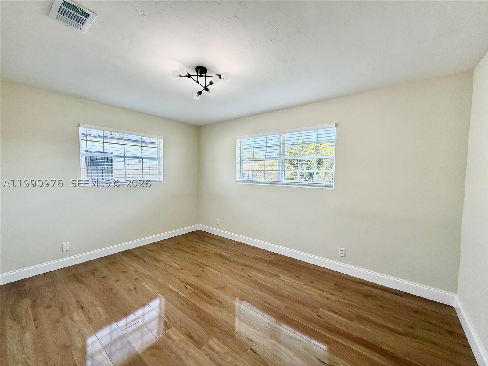 4731 NW 11th St, Lauderhill FL 33313