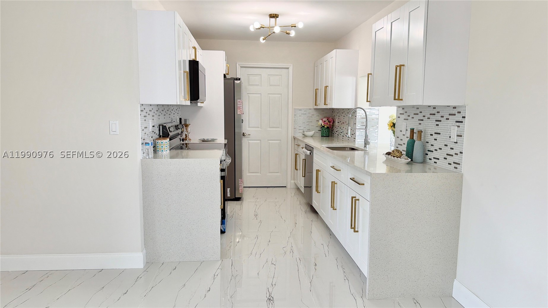 4731 NW 11th St, Lauderhill FL 33313