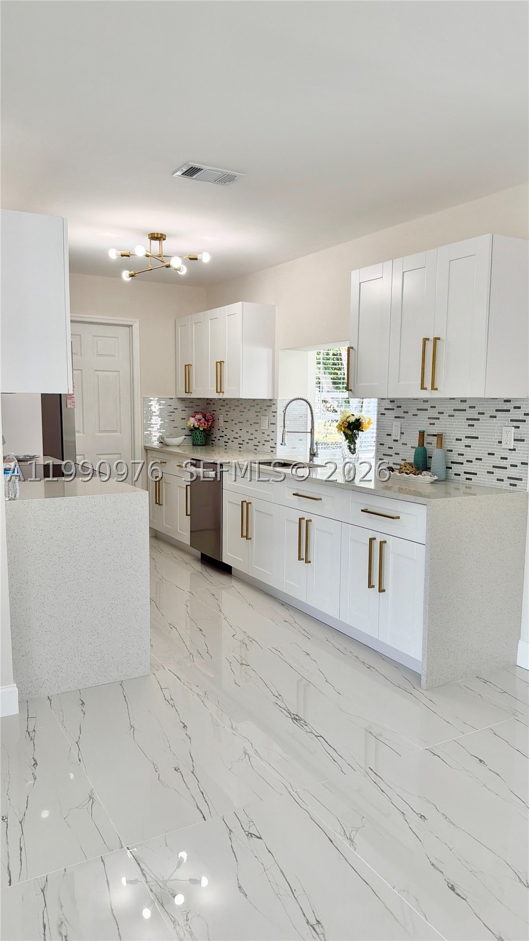 4731 NW 11th St, Lauderhill FL 33313