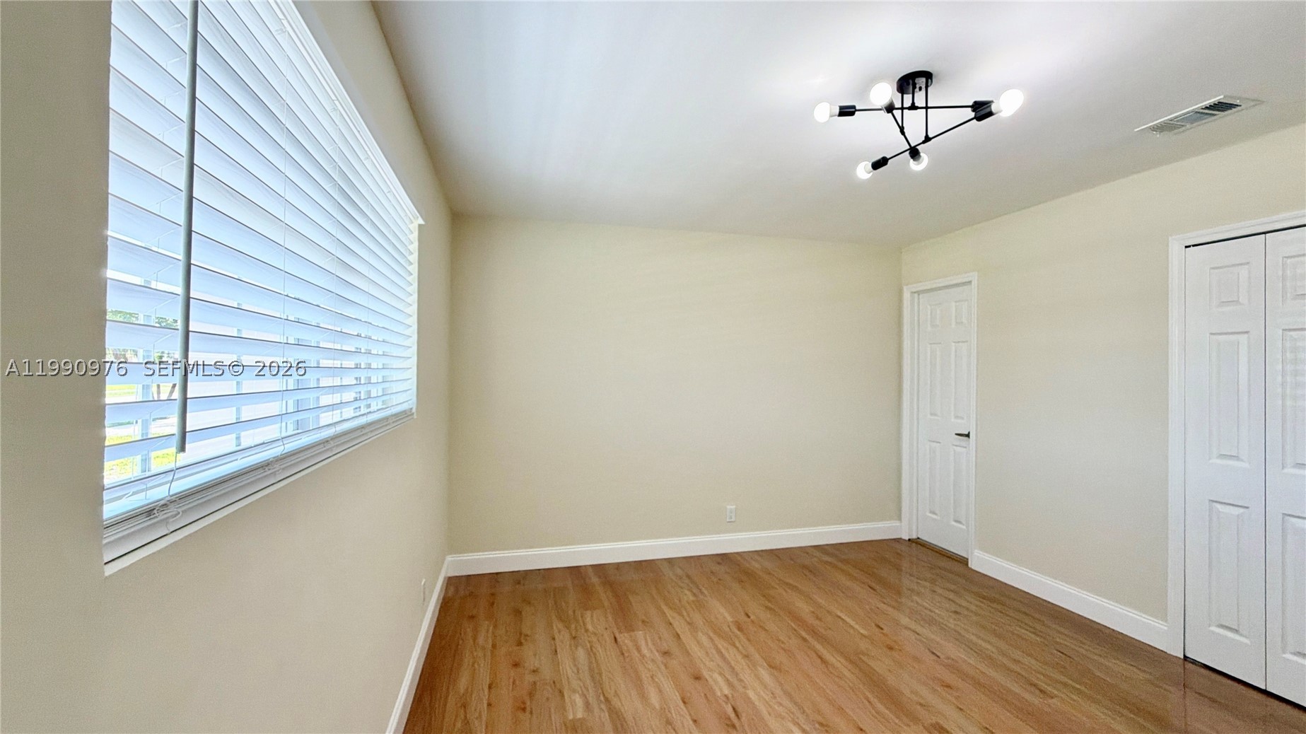 4731 NW 11th St, Lauderhill FL 33313