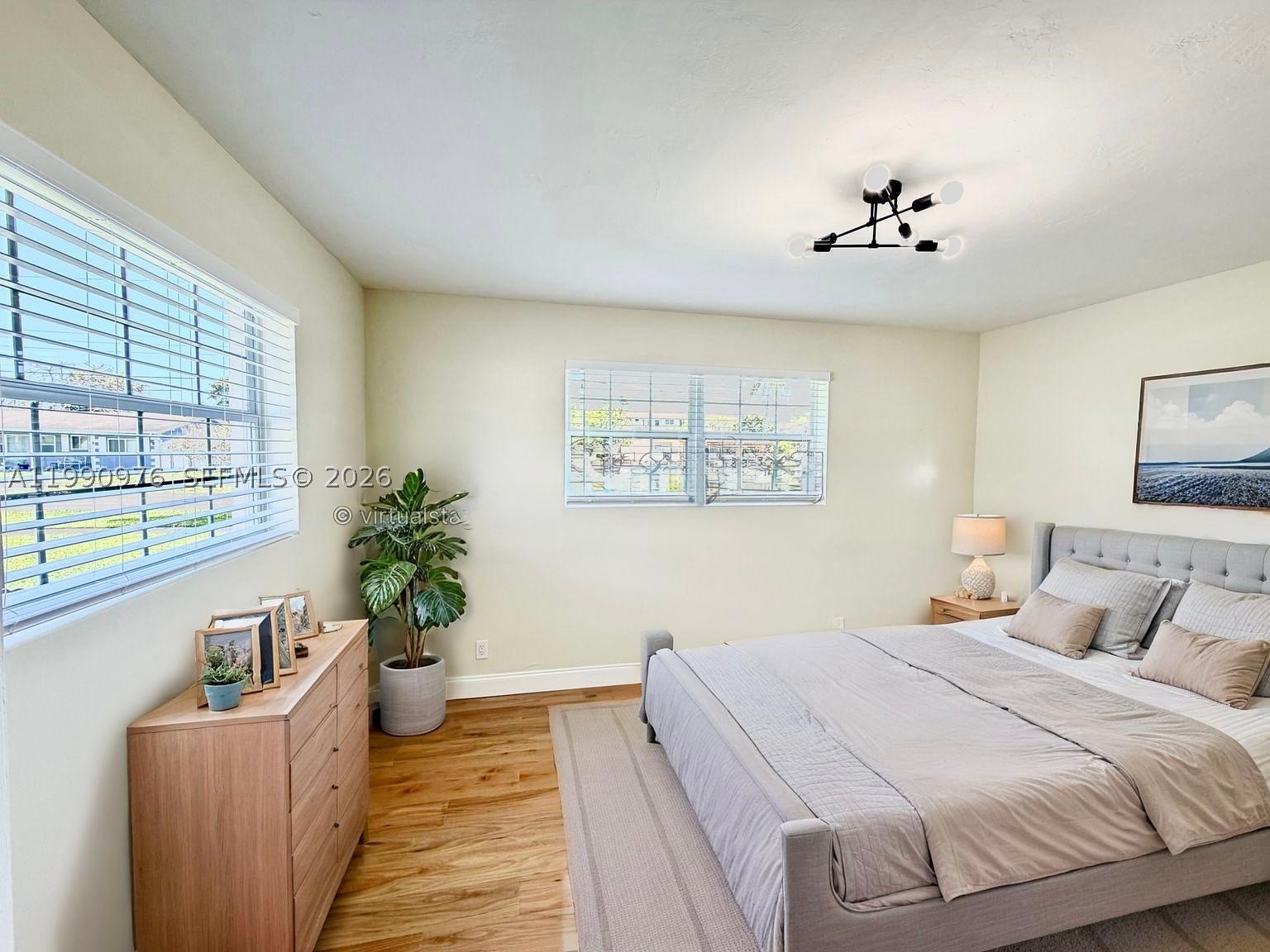 4731 NW 11th St, Lauderhill FL 33313