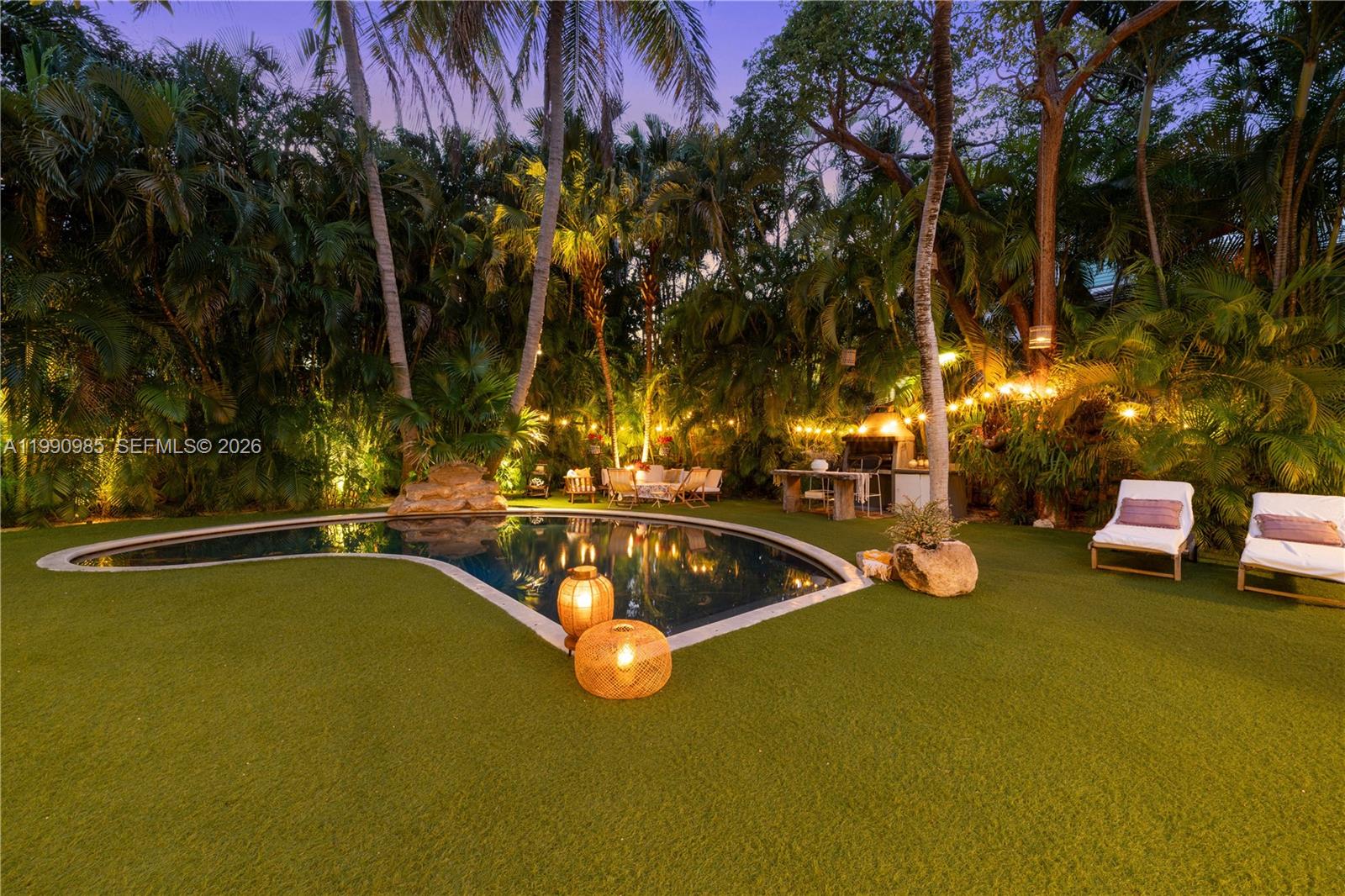 330 Gulf Rd, Key Biscayne FL 33149