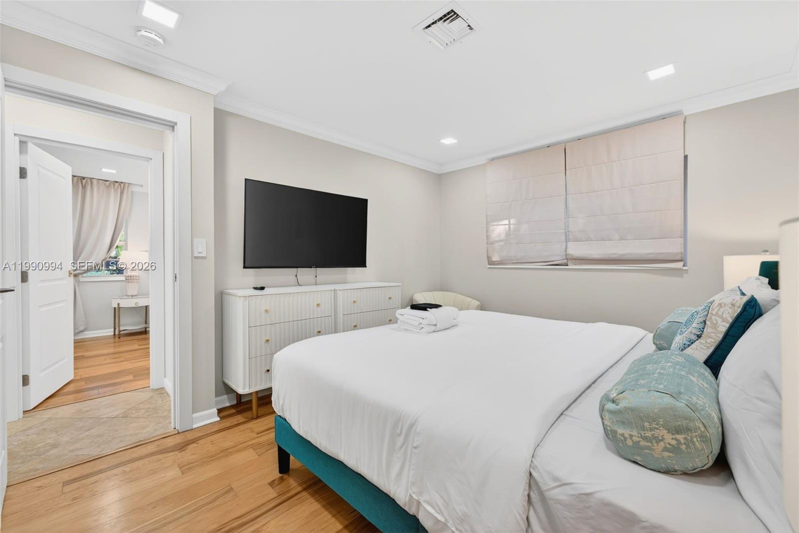 1661 Bel Air Ave, Lauderdale By The Sea FL 33062