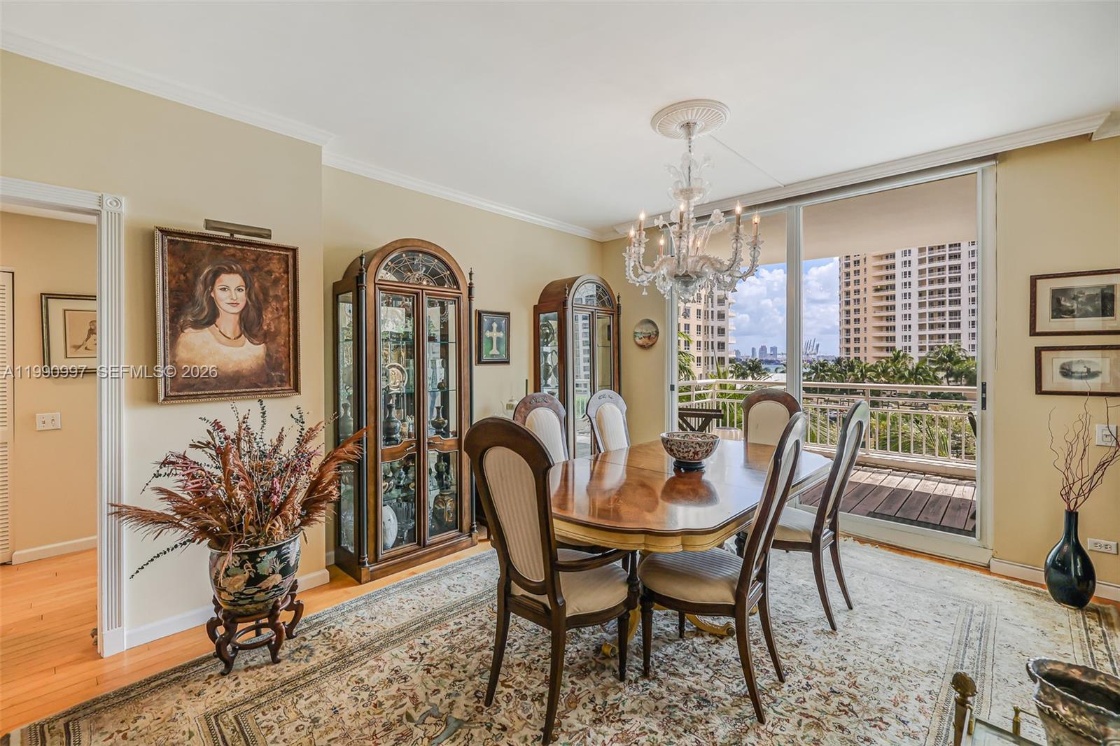 888 Brickell Key Dr #807, Miami FL 33131