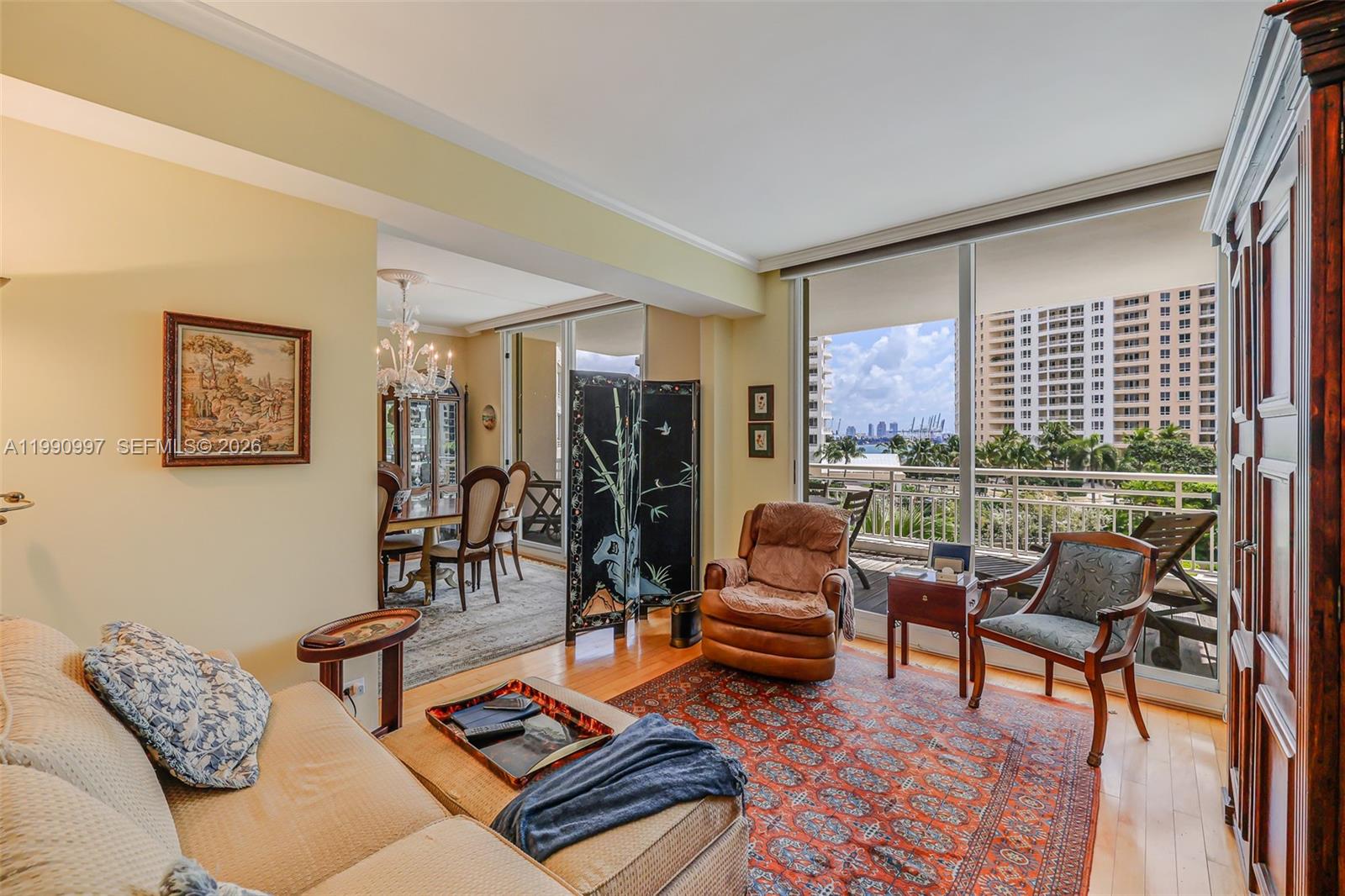 888 Brickell Key Dr #807, Miami FL 33131