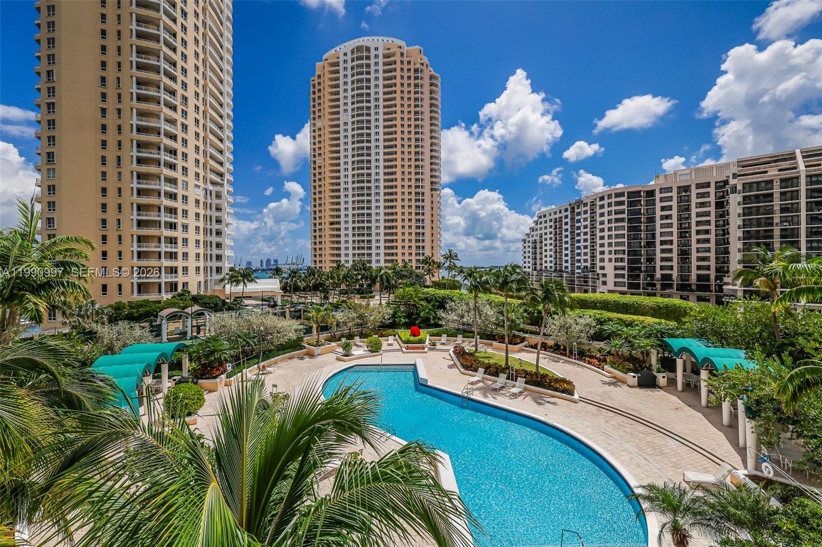 888 Brickell Key Dr #807, Miami FL 33131