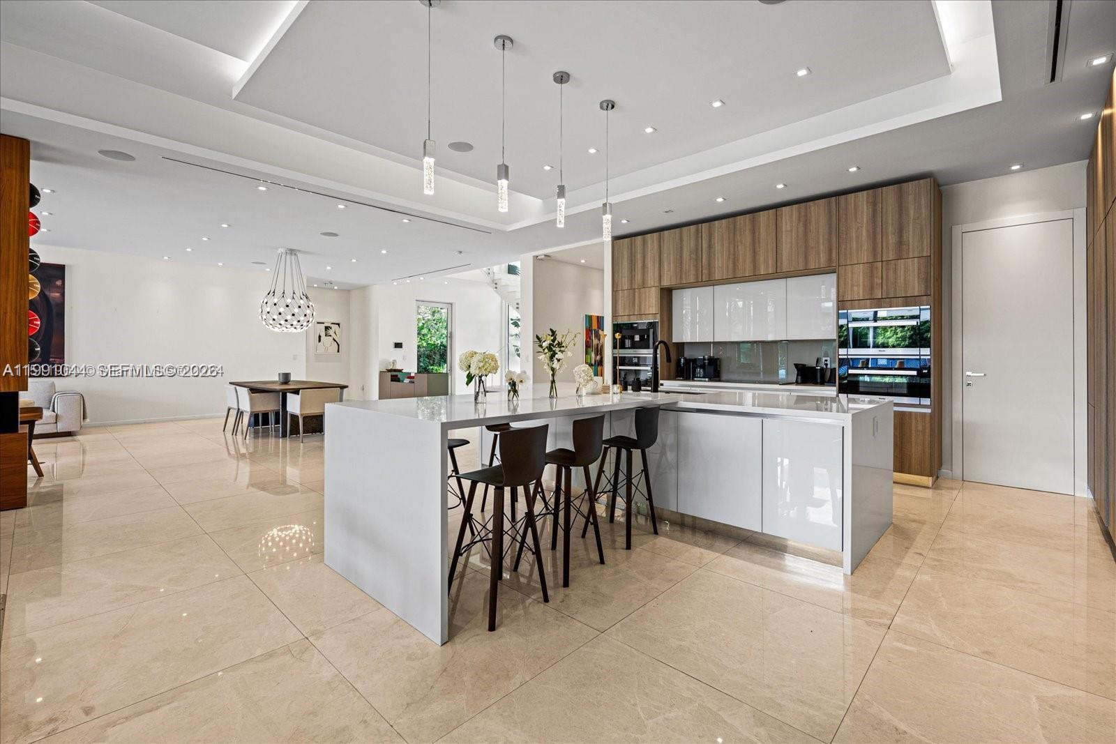 3465 N Meridian Ave #0, Miami Beach FL 33140