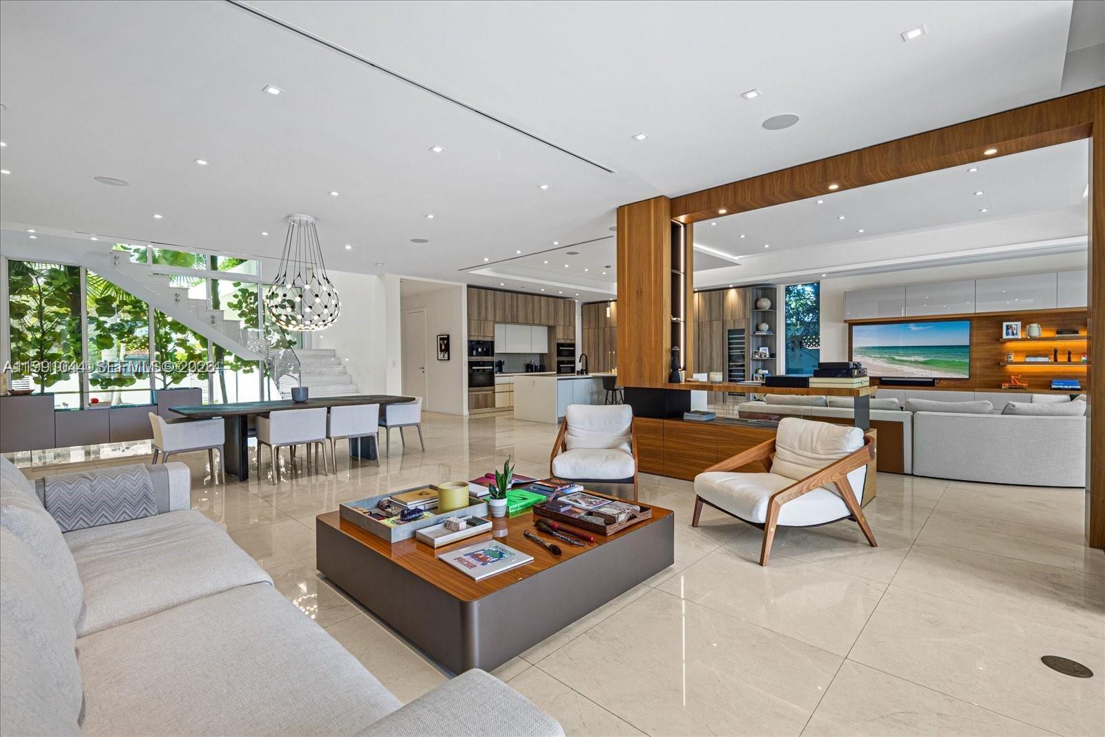 3465 N Meridian Ave #0, Miami Beach FL 33140
