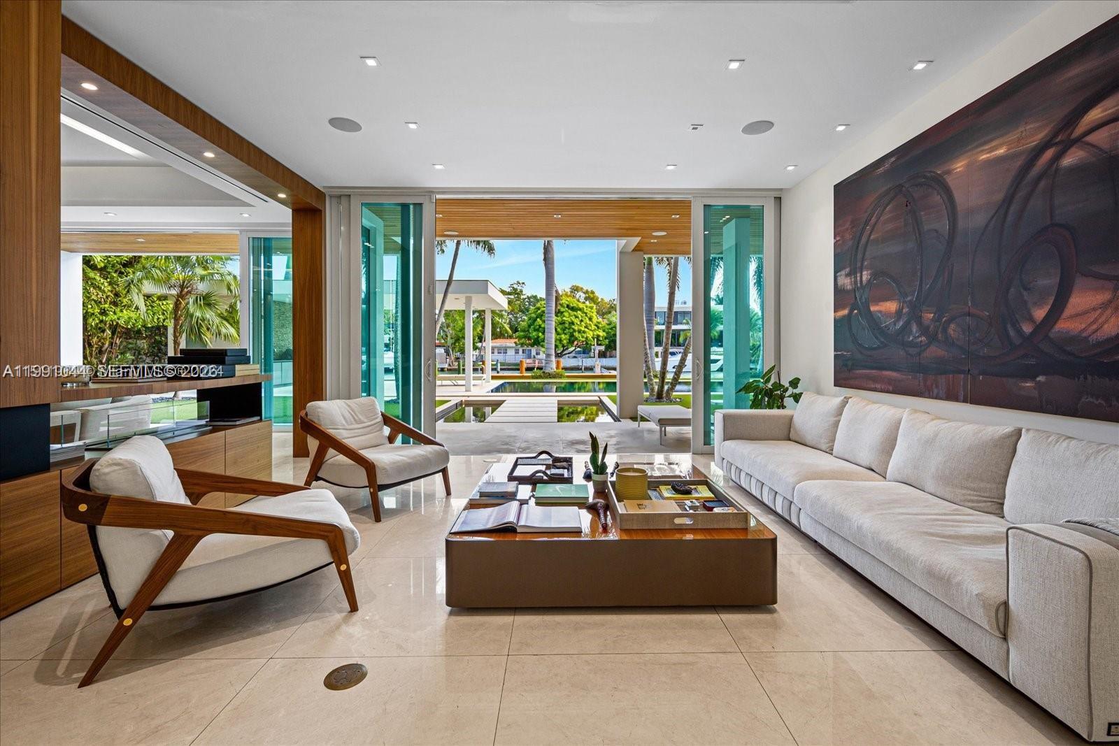 3465 N Meridian Ave #0, Miami Beach FL 33140