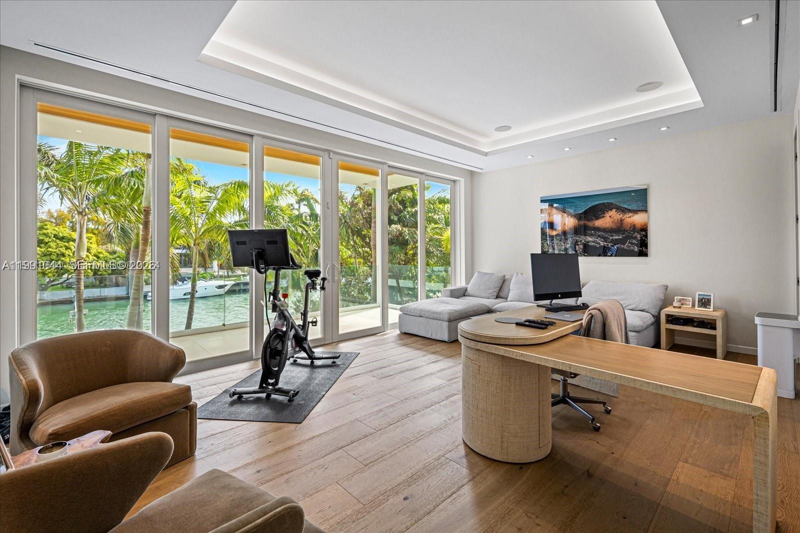 3465 N Meridian Ave #0, Miami Beach FL 33140