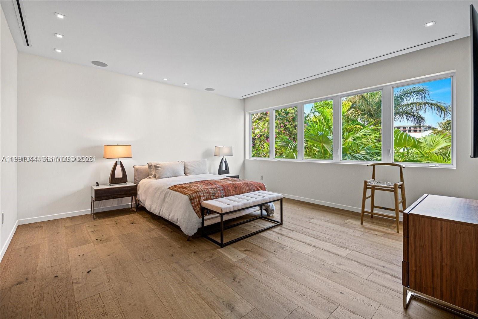 3465 N Meridian Ave #0, Miami Beach FL 33140