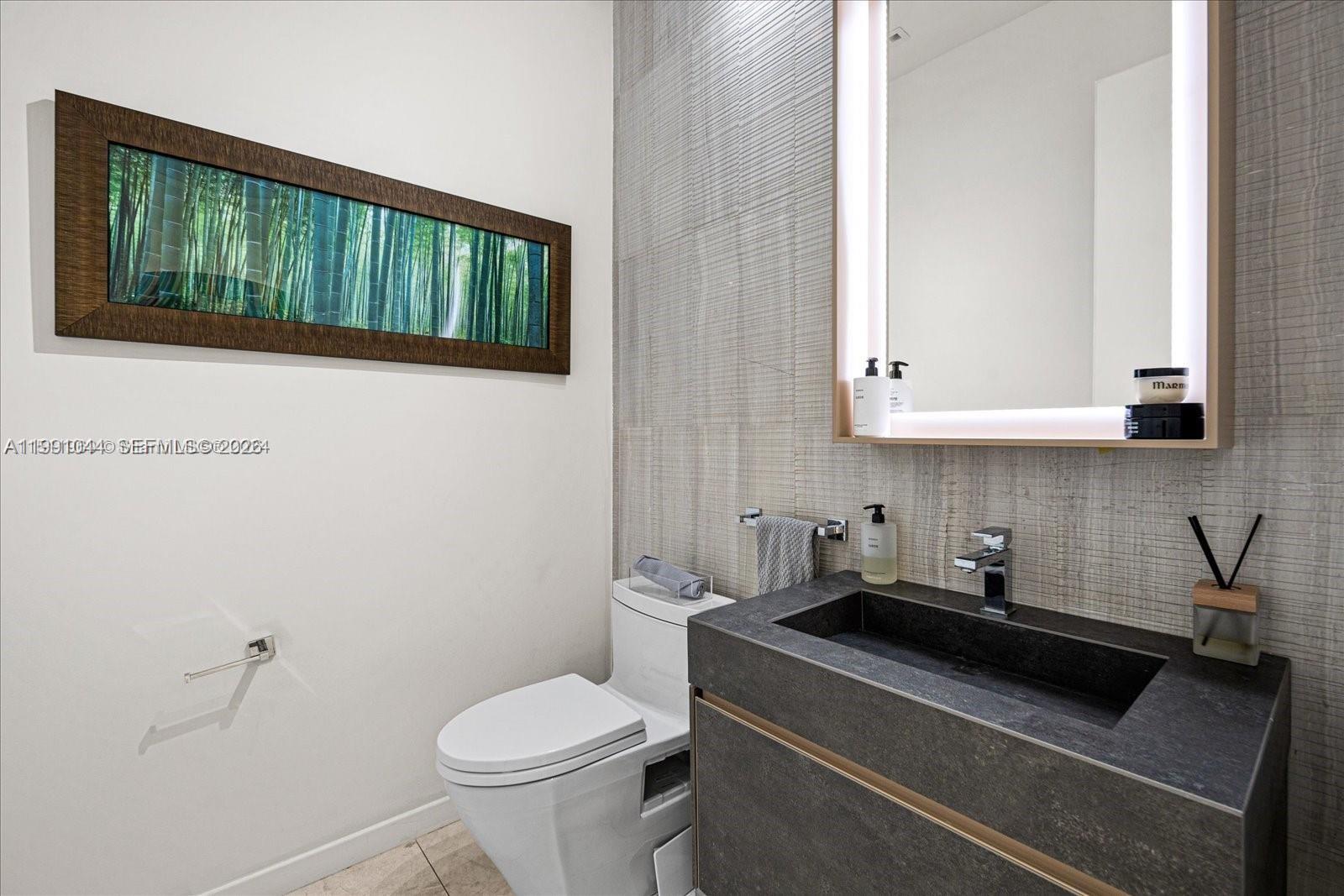 3465 N Meridian Ave #0, Miami Beach FL 33140