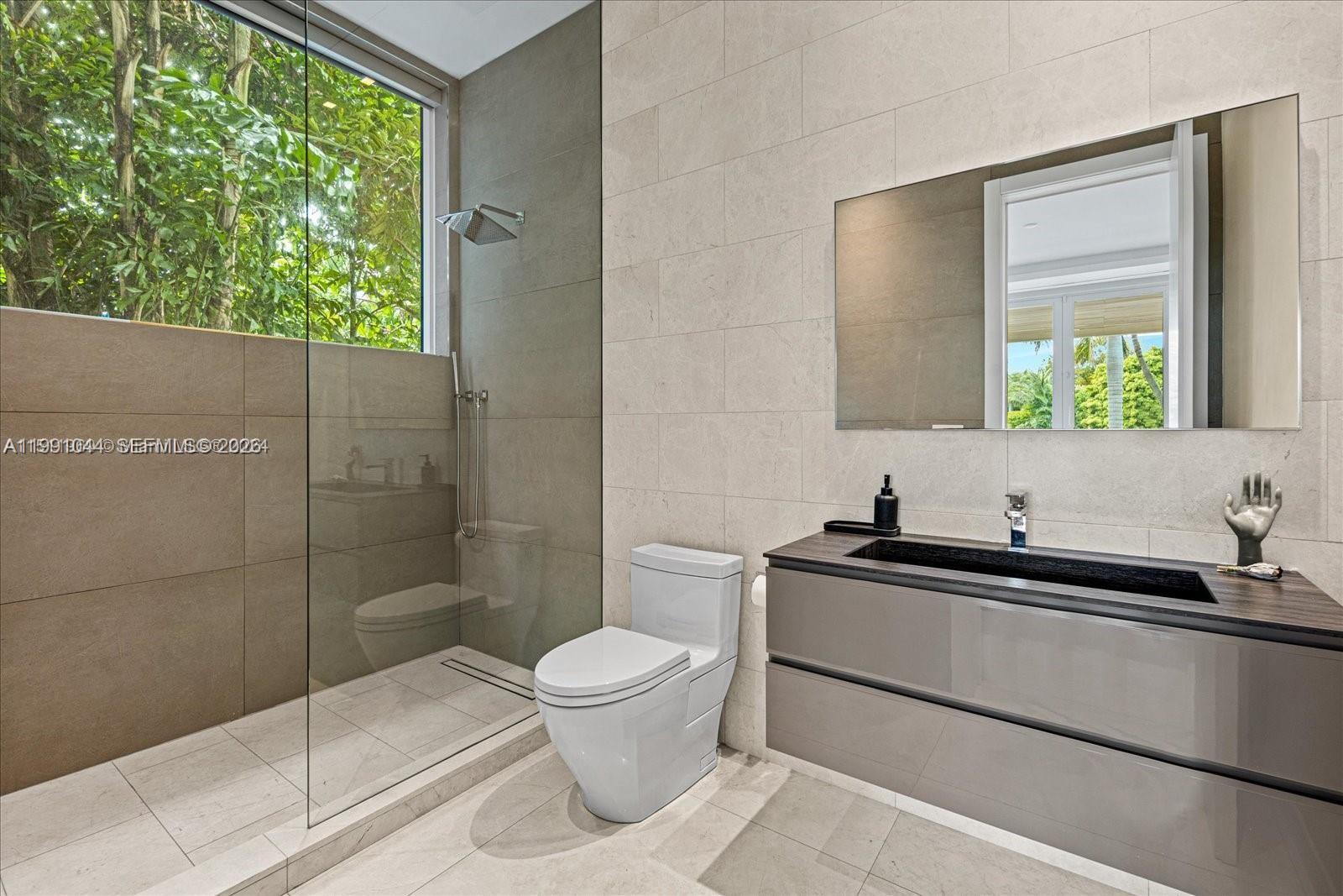 3465 N Meridian Ave #0, Miami Beach FL 33140