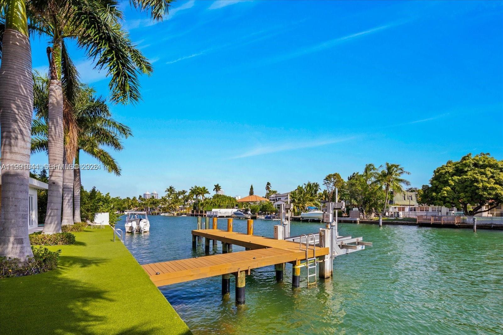 3465 N Meridian Ave #0, Miami Beach FL 33140
