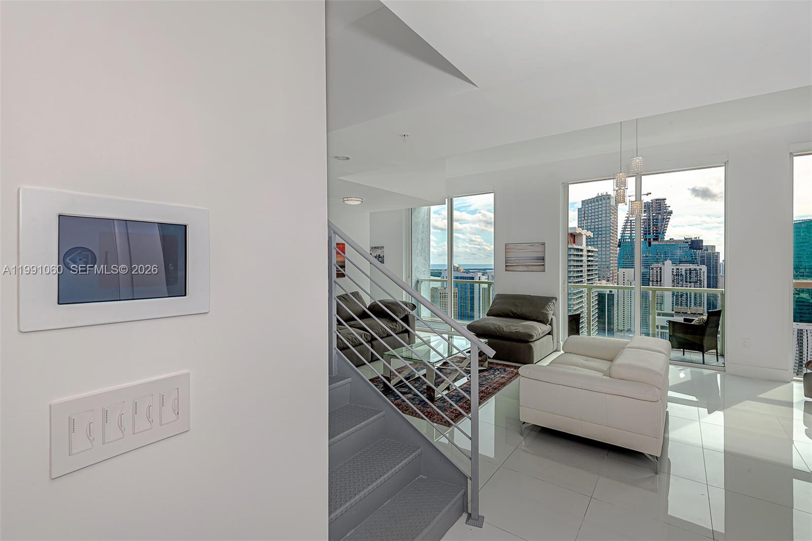 244 Biscayne Blvd #UPH-4907, Miami FL 33132
