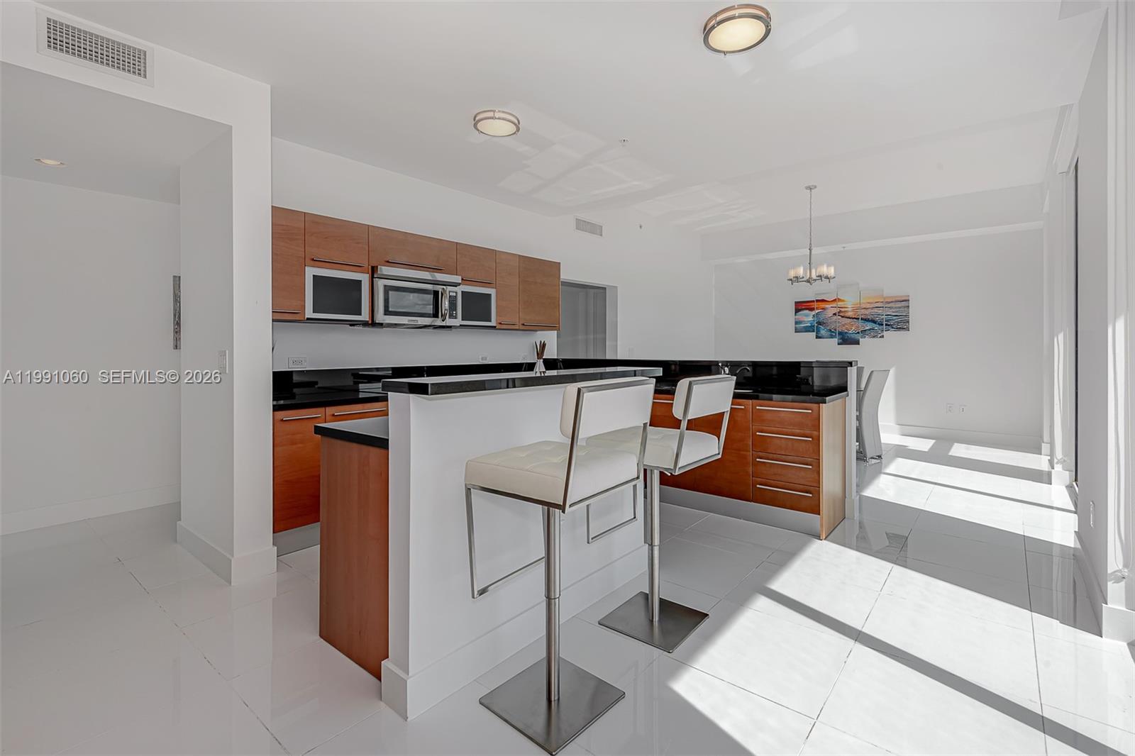 244 Biscayne Blvd #UPH-4907, Miami FL 33132
