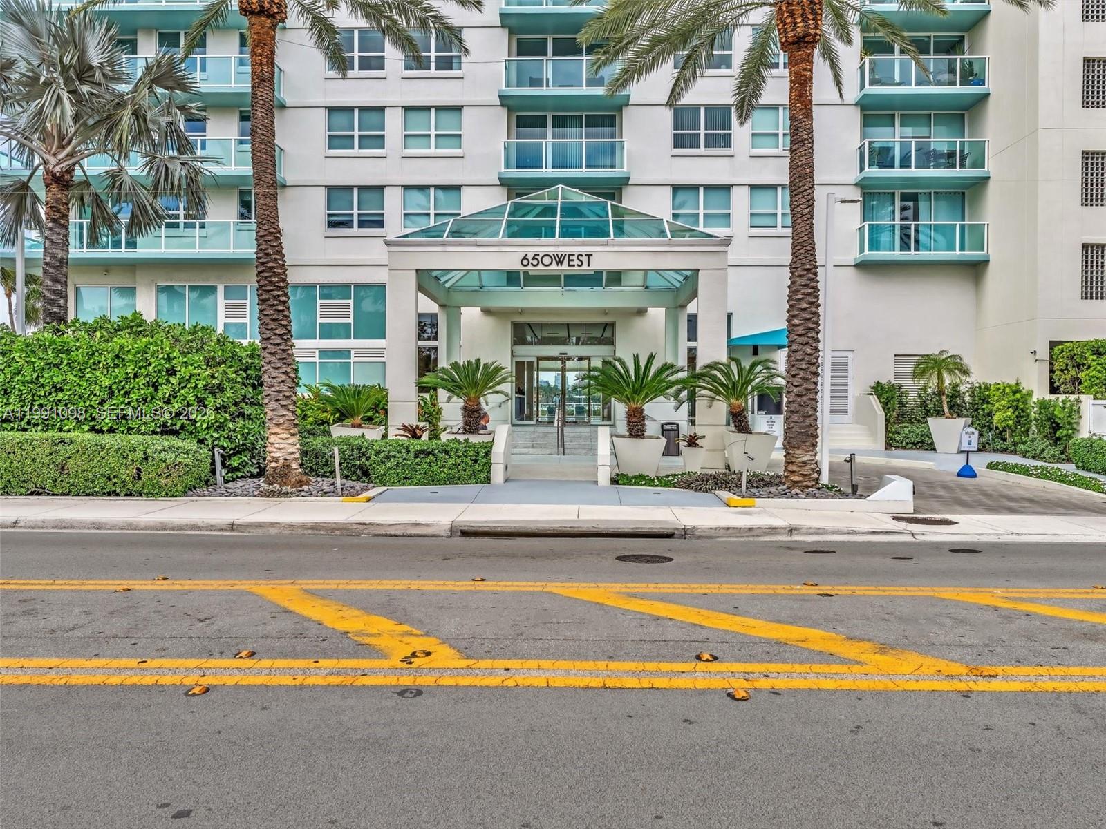 650 West Ave #1605, Miami Beach FL 33139