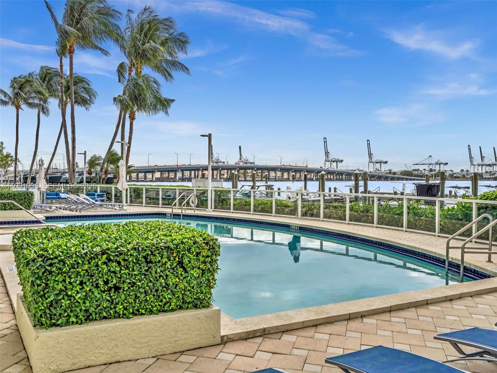 650 West Ave #1605, Miami Beach FL 33139