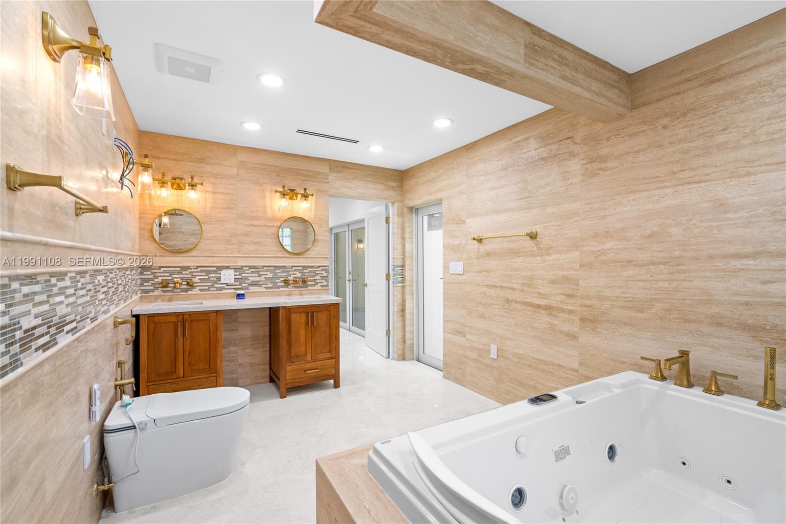 8201 SW 150th Dr, Palmetto Bay FL 33158