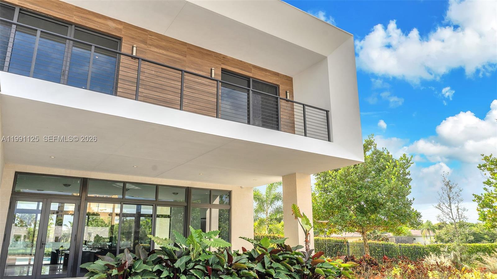 16772 Botaniko Dr S, Weston FL 33326