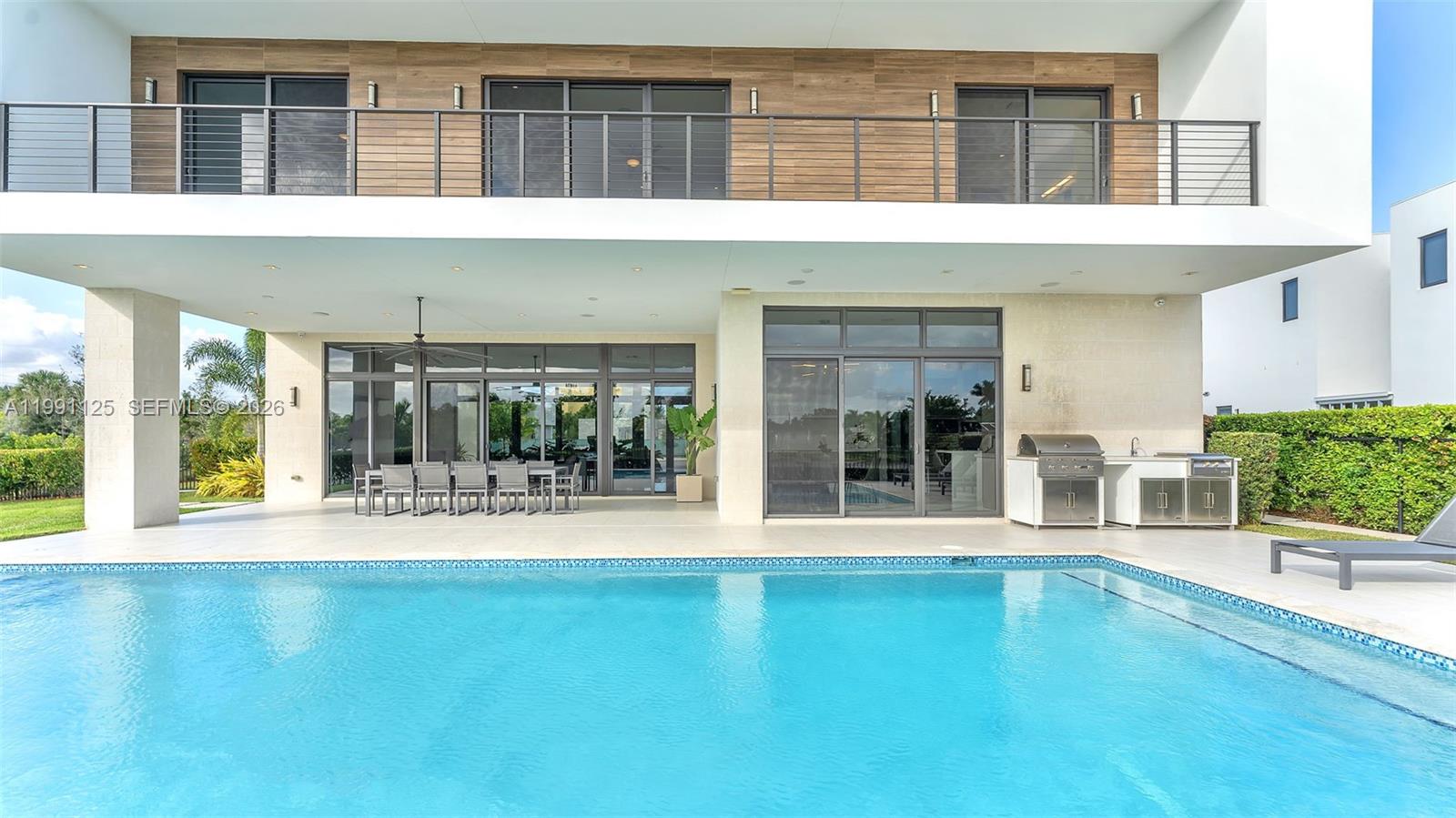 16772 Botaniko Dr S, Weston FL 33326