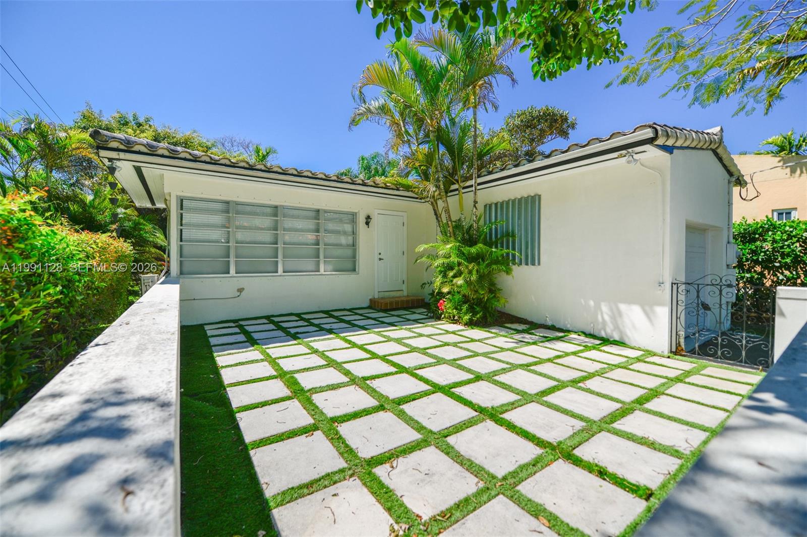 1201 Obispo Ave, Coral Gables FL 33134