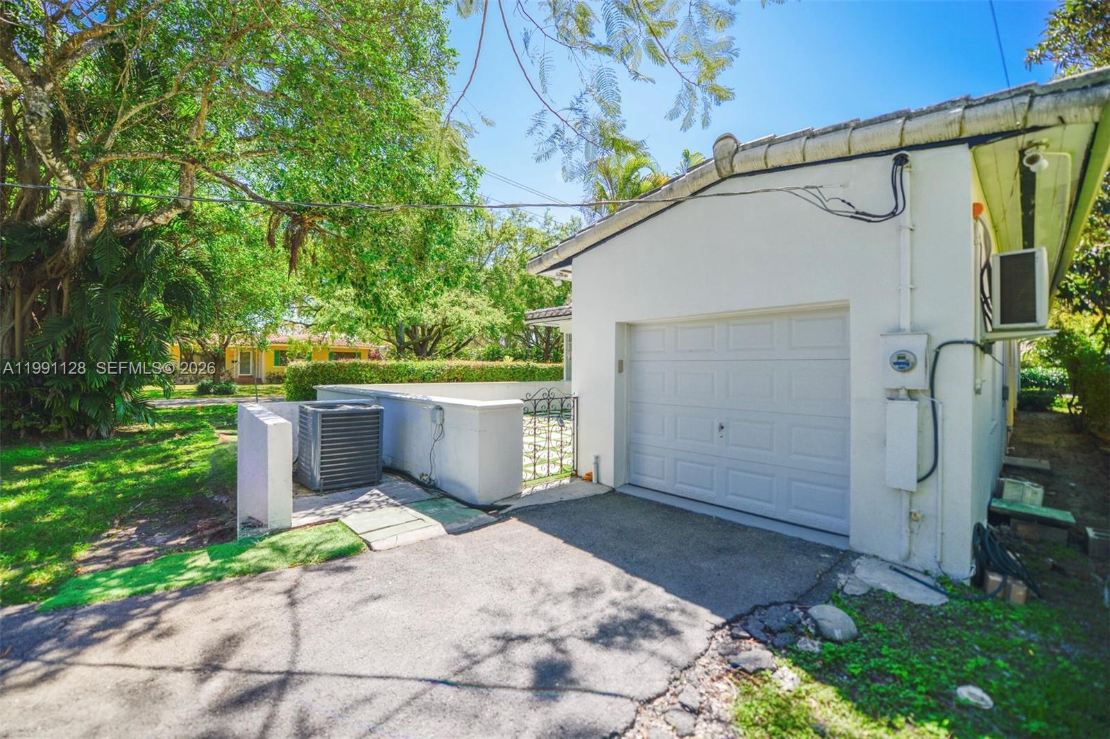 1201 Obispo Ave, Coral Gables FL 33134