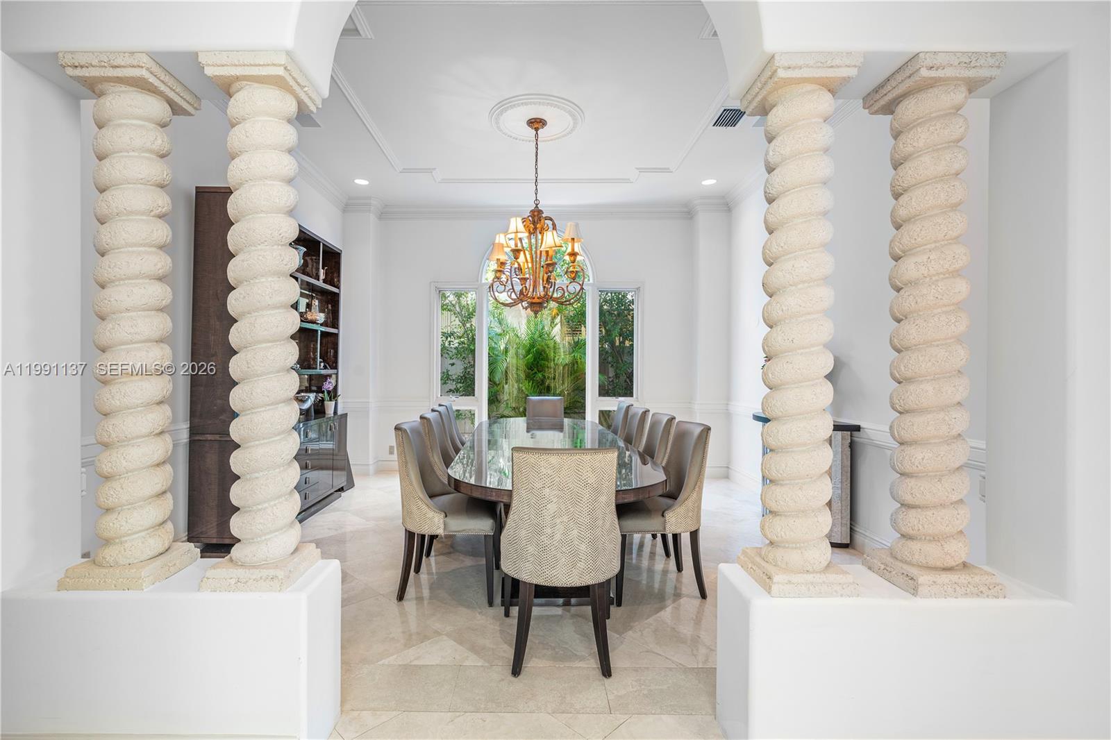 4900 Sanctuary Ln, Boca Raton FL 33431