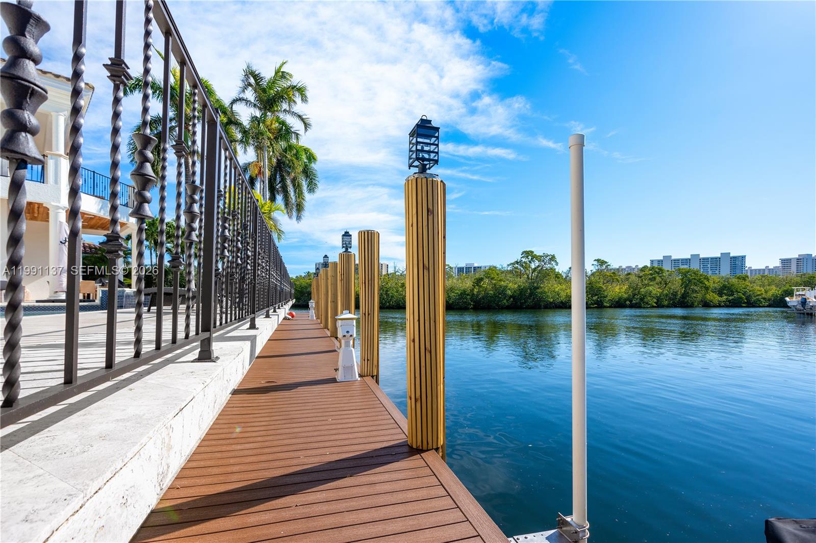 4900 Sanctuary Ln, Boca Raton FL 33431