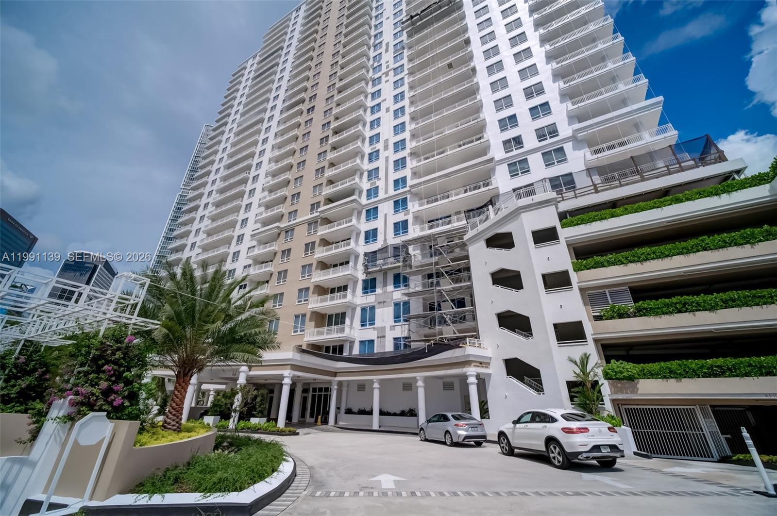 801 Brickell Key Blvd #2502, Miami FL 33131