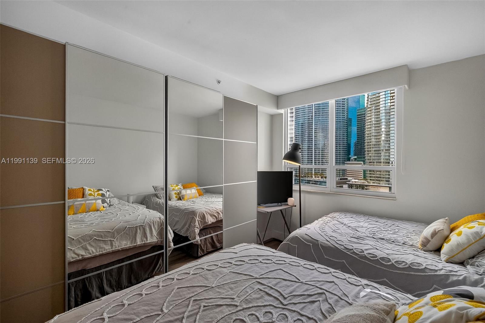 801 Brickell Key Blvd #2502, Miami FL 33131