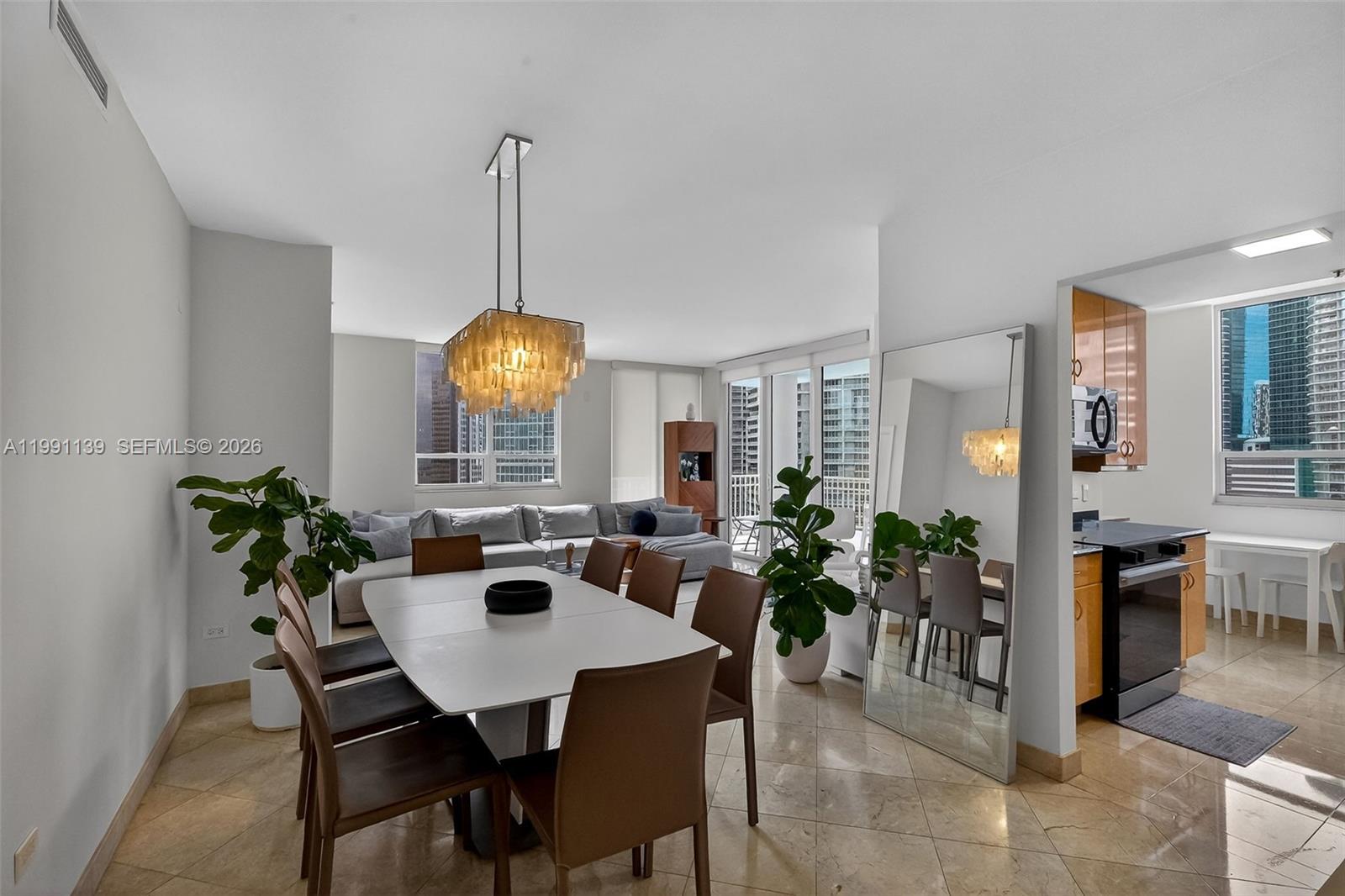 801 Brickell Key Blvd #2502, Miami FL 33131