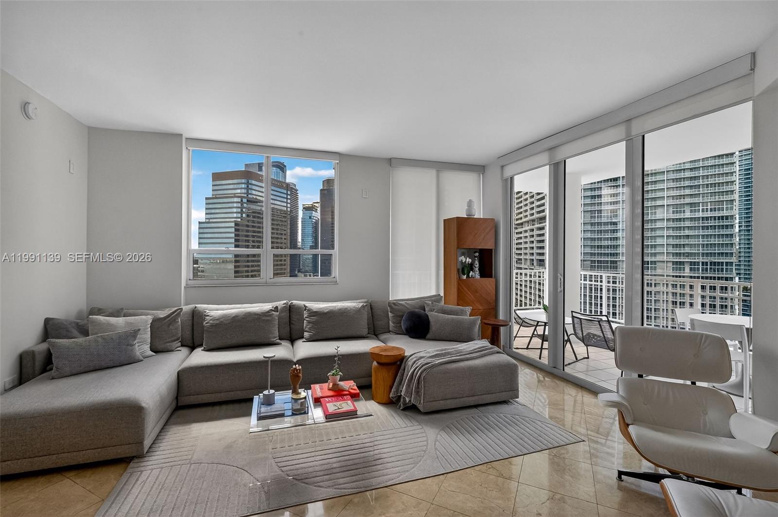 801 Brickell Key Blvd #2502, Miami FL 33131