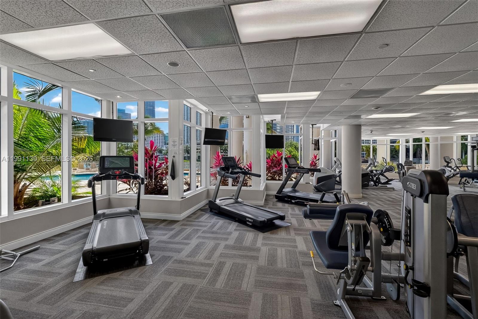 801 Brickell Key Blvd #2502, Miami FL 33131