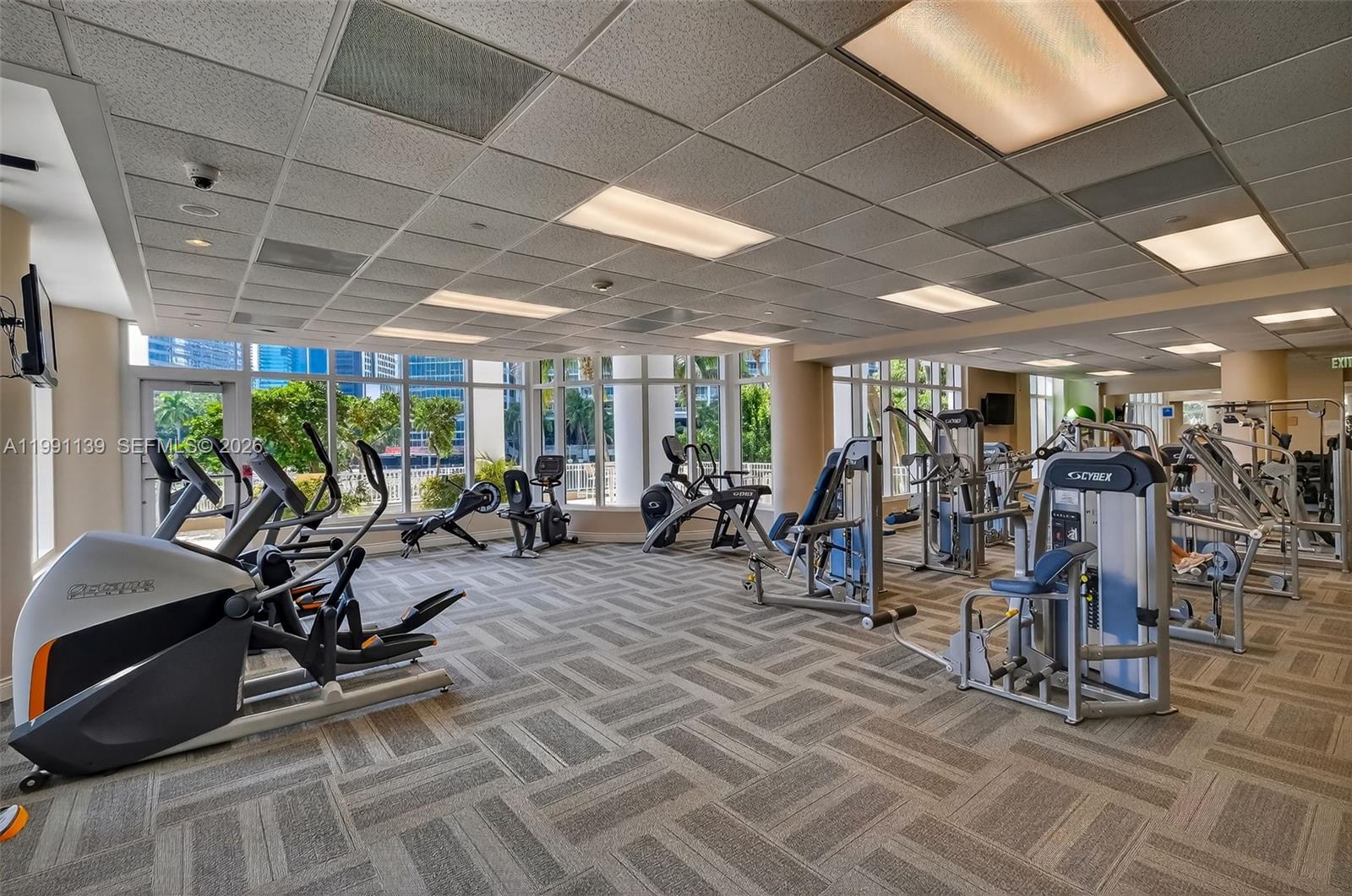 801 Brickell Key Blvd #2502, Miami FL 33131
