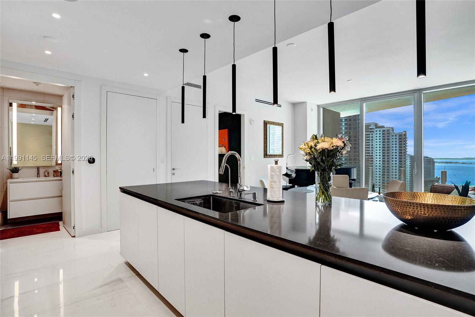300 Biscayne Boulevard Way #2106W, Miami FL 33131