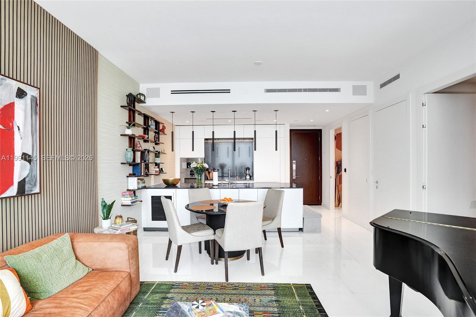 300 Biscayne Boulevard Way #2106W, Miami FL 33131