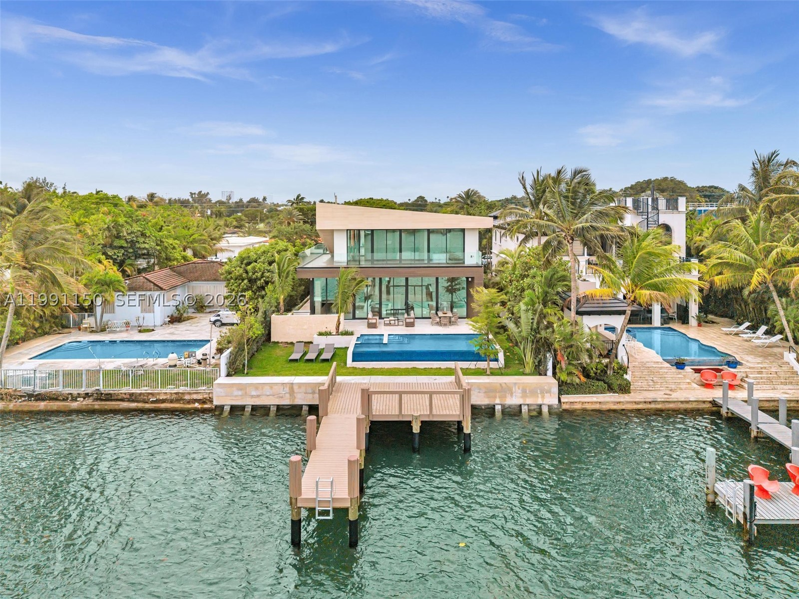 535 N Shore Dr, Miami Beach FL 33141