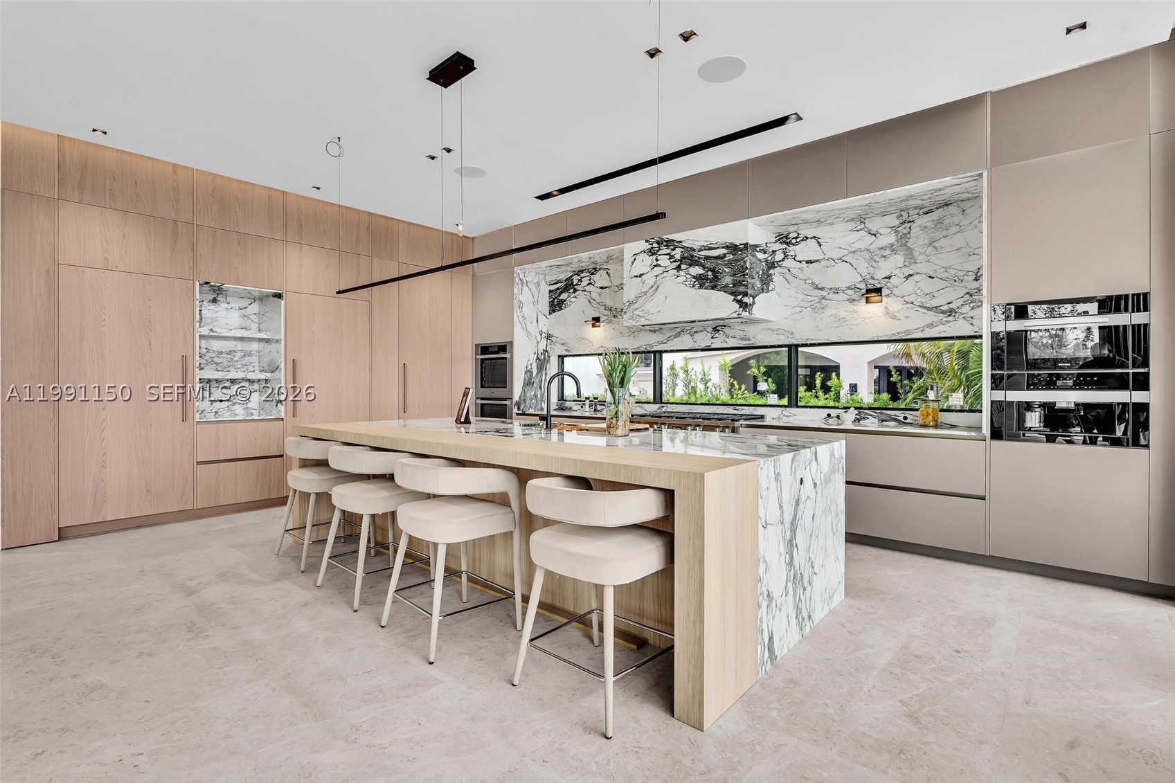 535 N Shore Dr, Miami Beach FL 33141